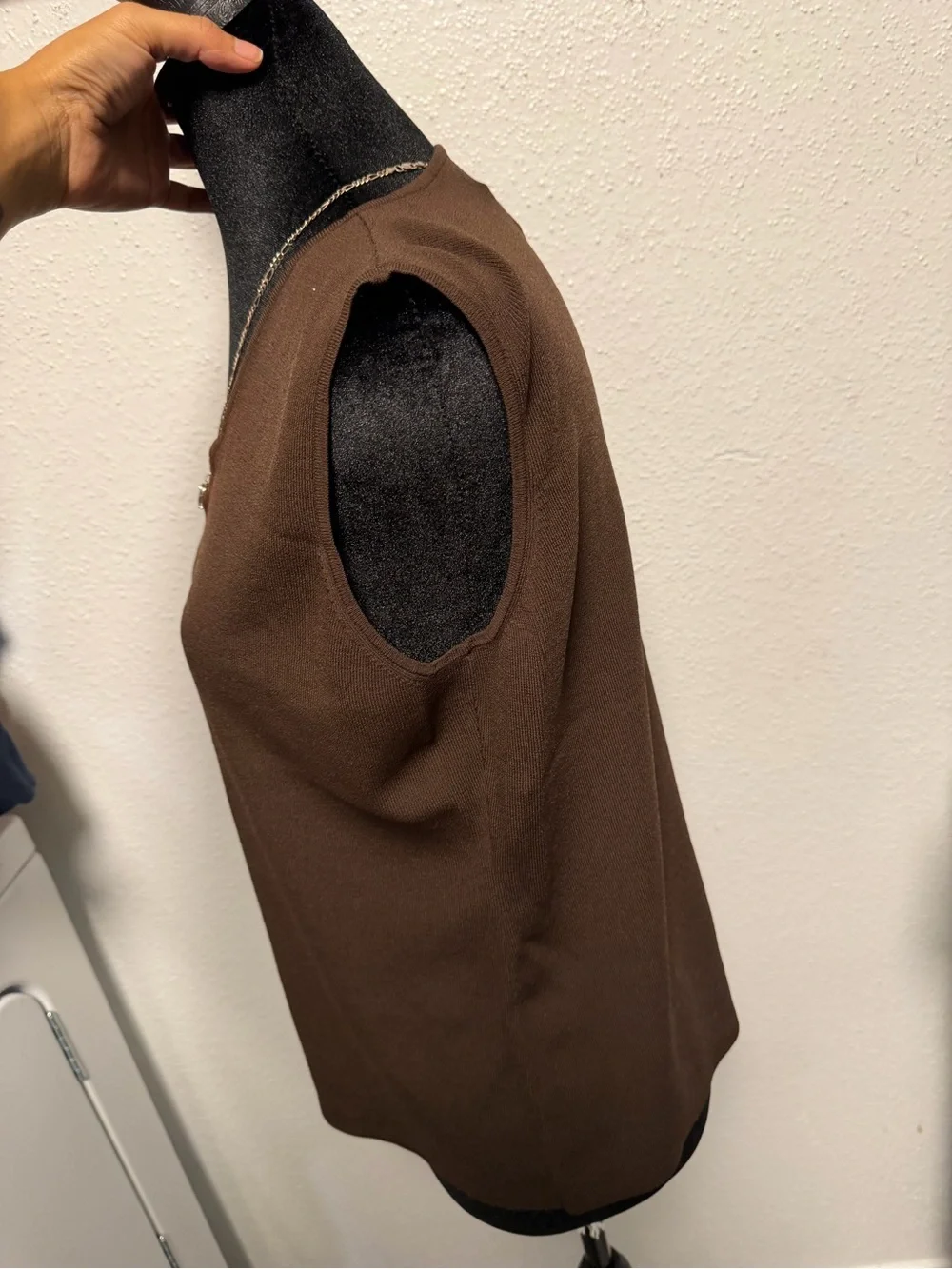 Chico's Brown V-Neck Sleeveless Tank Top - Picture 3 of 4